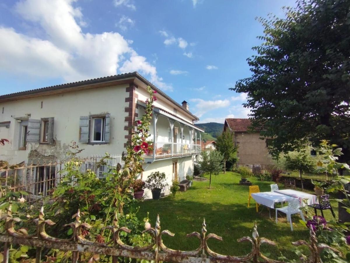 Maison D'Hotes Larraldia Uhart-Cize 外观 照片